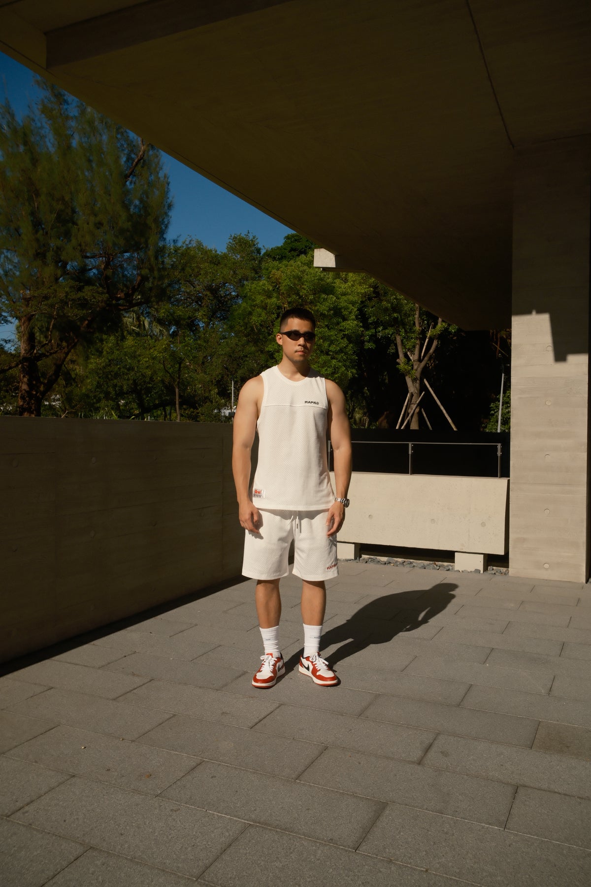MESH VEST - White